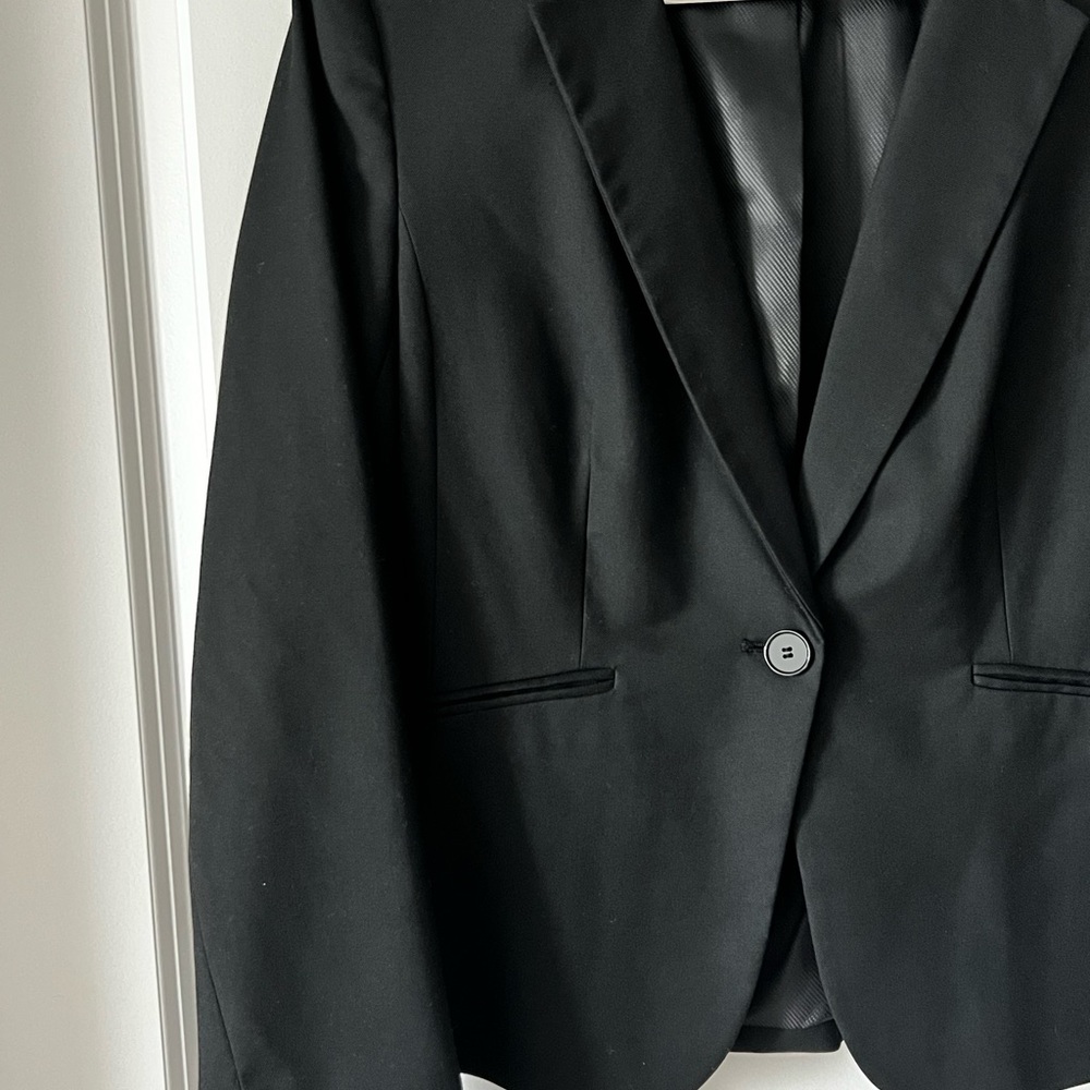 Black h&m blazer